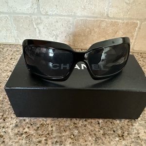 Chanel sunglasses